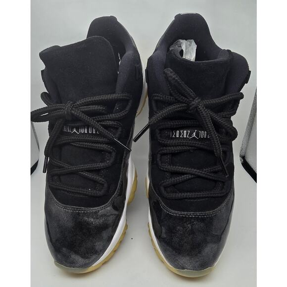 Air Jordan 11 Retro Low “Barons” Size 10 528895-010 main image 9
